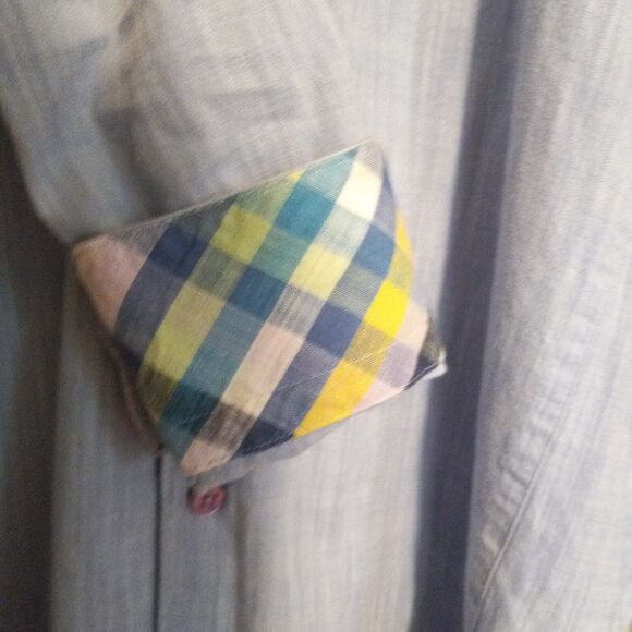 Via Uomo Button Front Shirt-Large-Reversible Cuffs-Roll Tab Sleeve-Contrast Trim - Picture 4 of 12